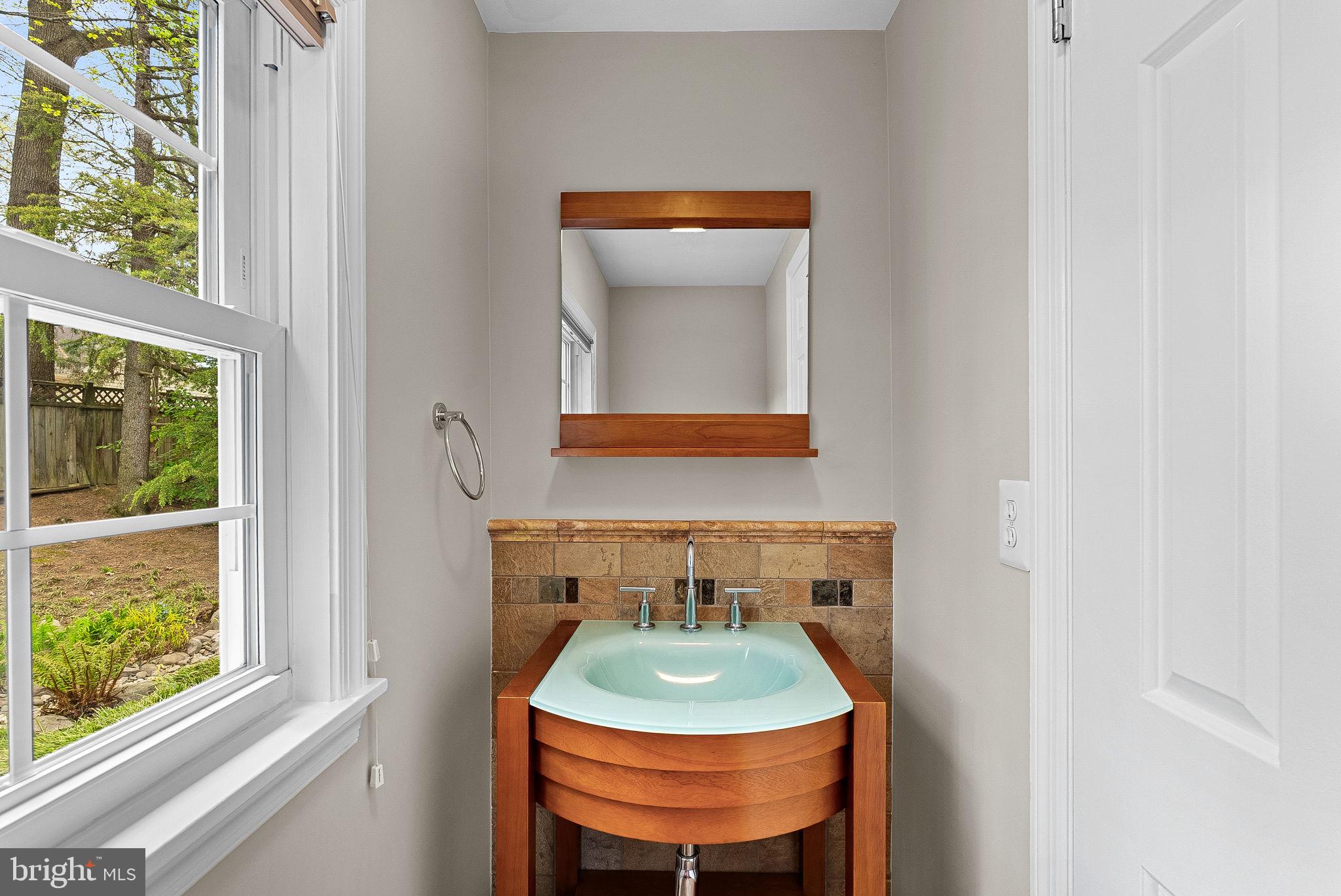 5507 GREENSHANK COURT