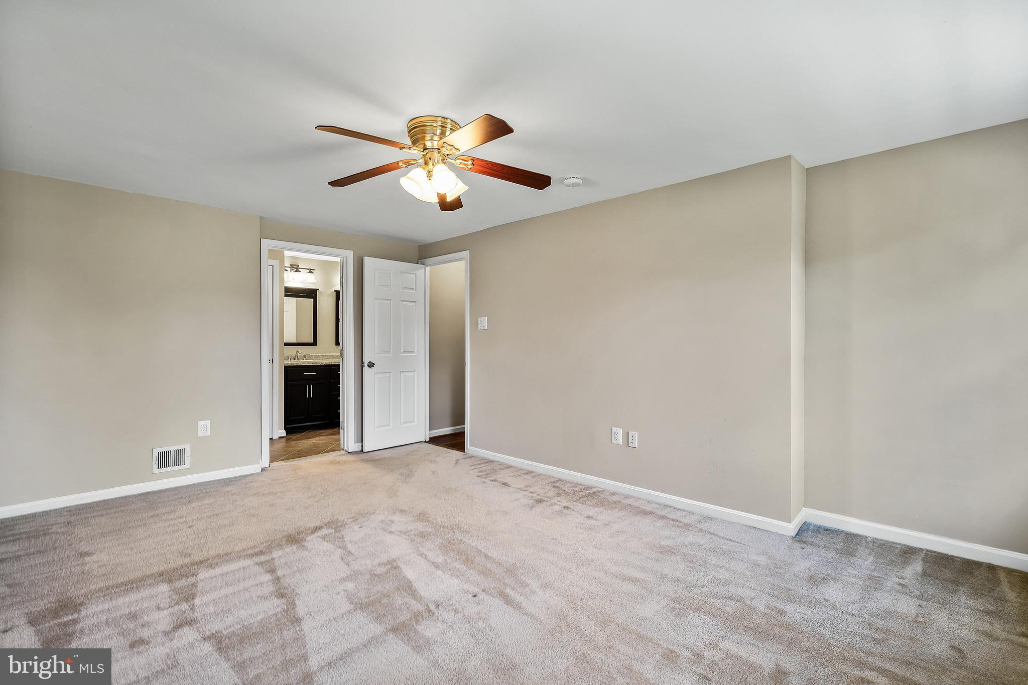 6110 GREEN CAP PLACE