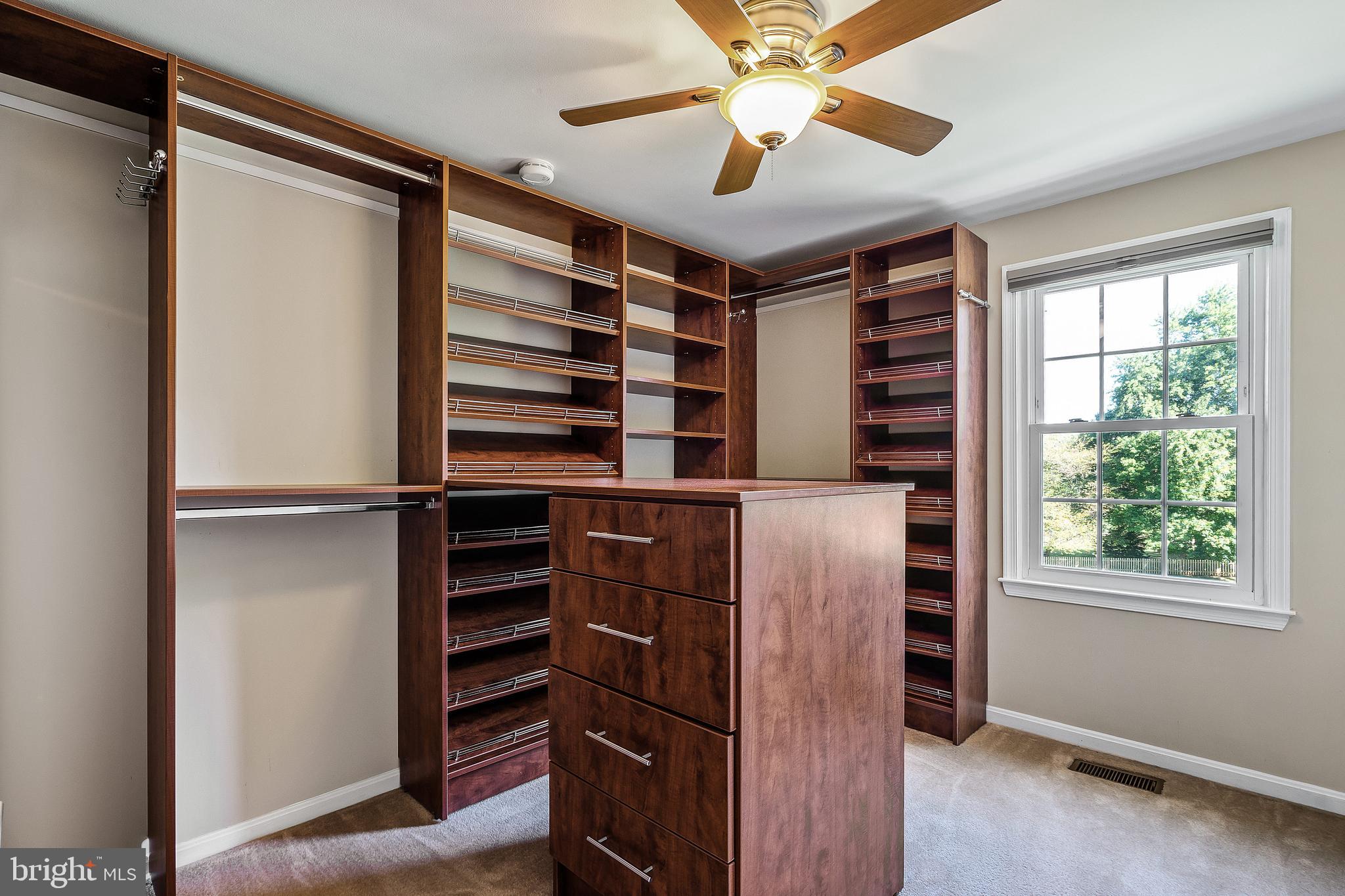 6110 GREEN CAP PLACE