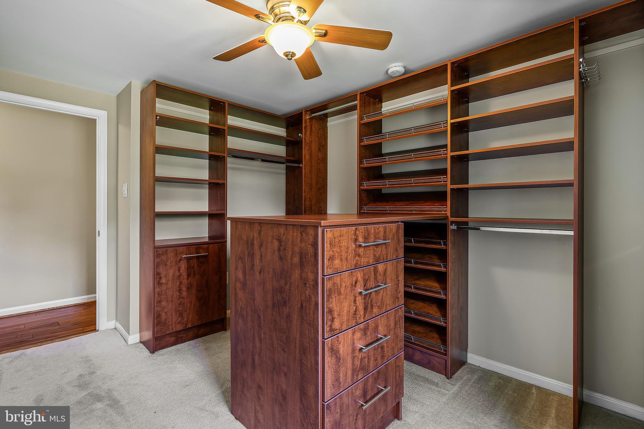 6110 GREEN CAP PLACE