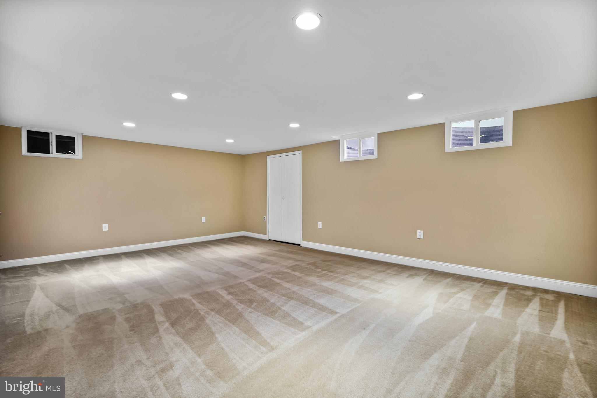 6110 GREEN CAP PLACE