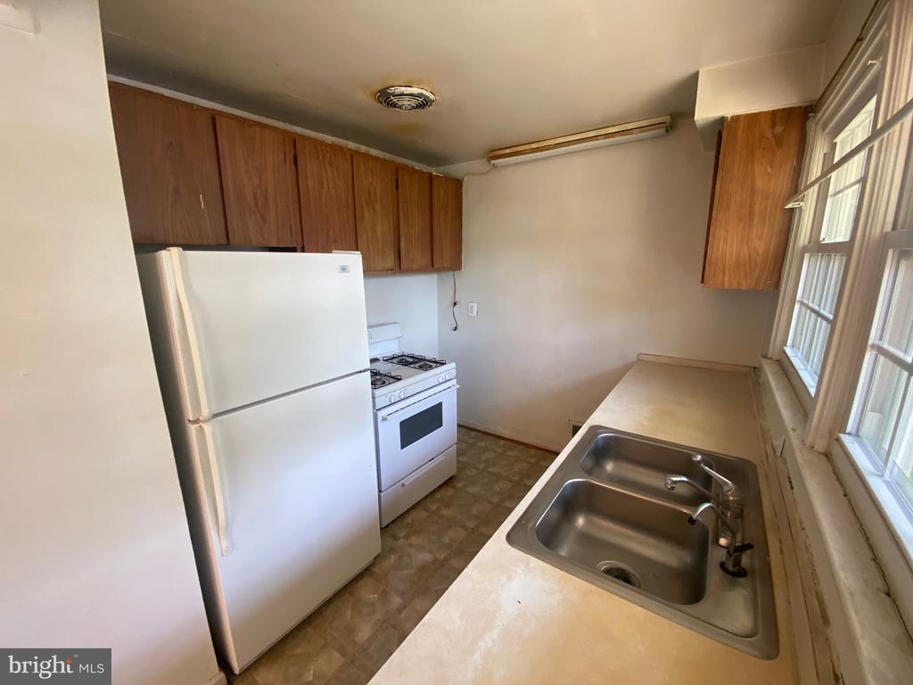 3137 GRAHAM ROAD