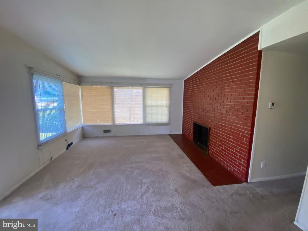 3137 GRAHAM ROAD