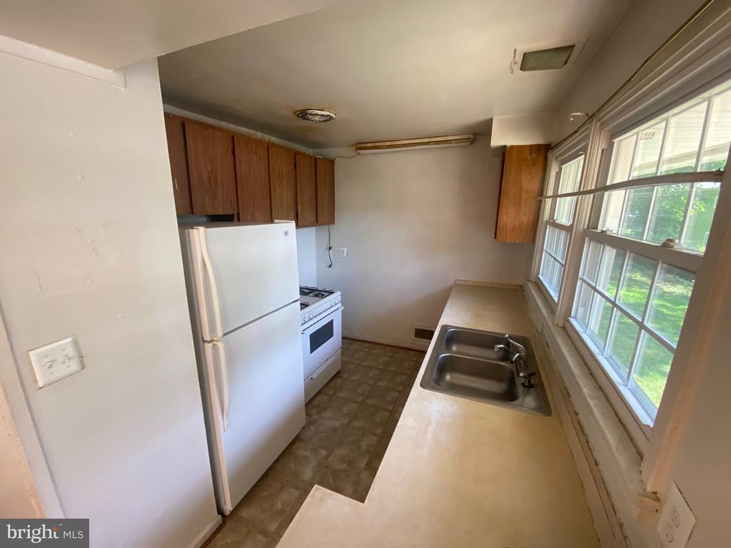 3137 GRAHAM ROAD