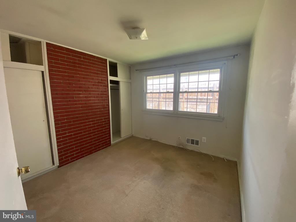 3137 GRAHAM ROAD