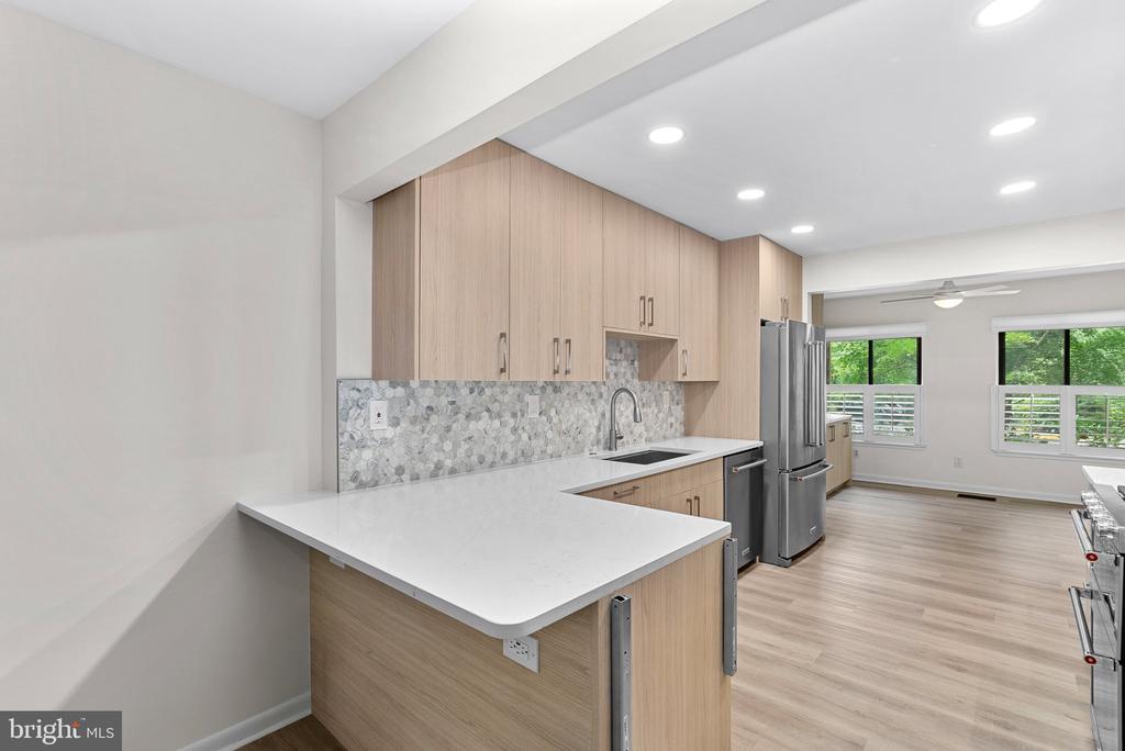 11545 HEARTHSTONE COURT