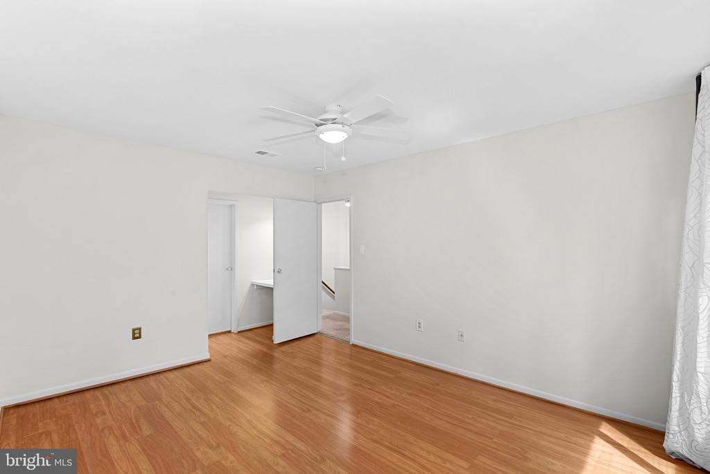 11545 HEARTHSTONE COURT