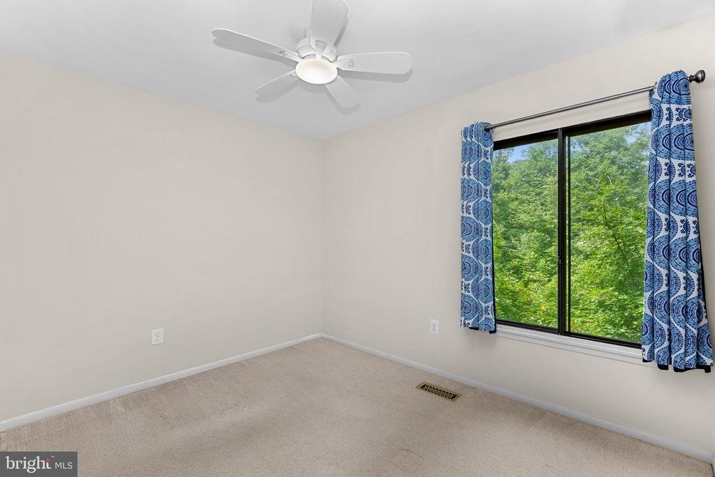 11545 HEARTHSTONE COURT
