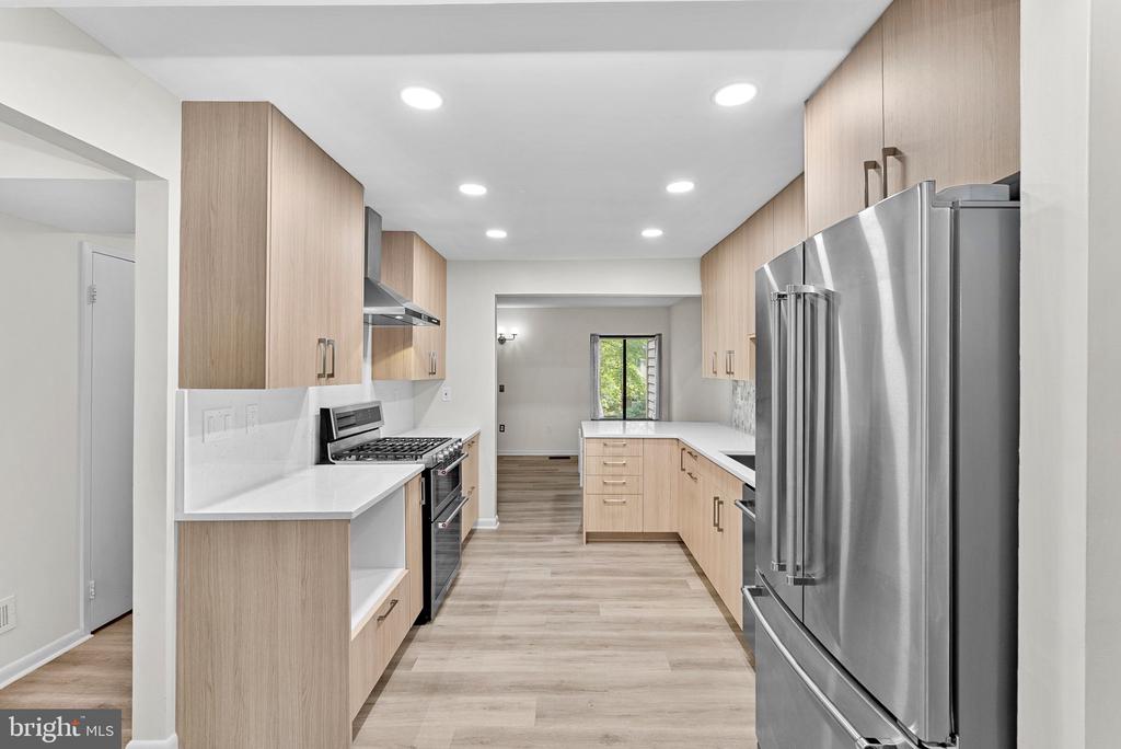 11545 HEARTHSTONE COURT