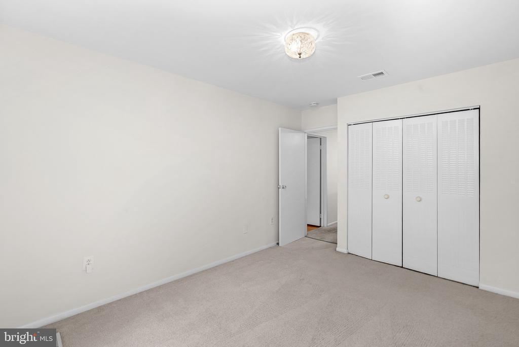 11545 HEARTHSTONE COURT