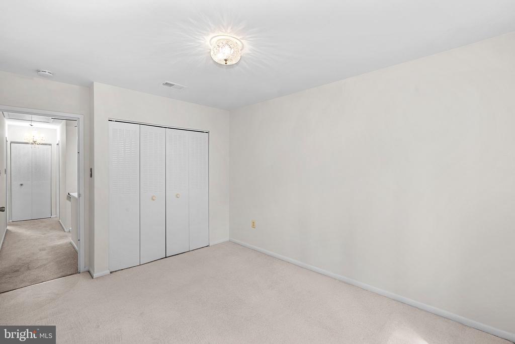 11545 HEARTHSTONE COURT