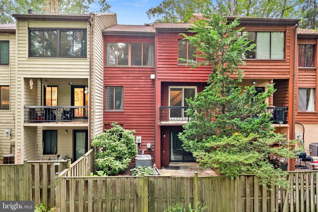 11545 HEARTHSTONE COURT