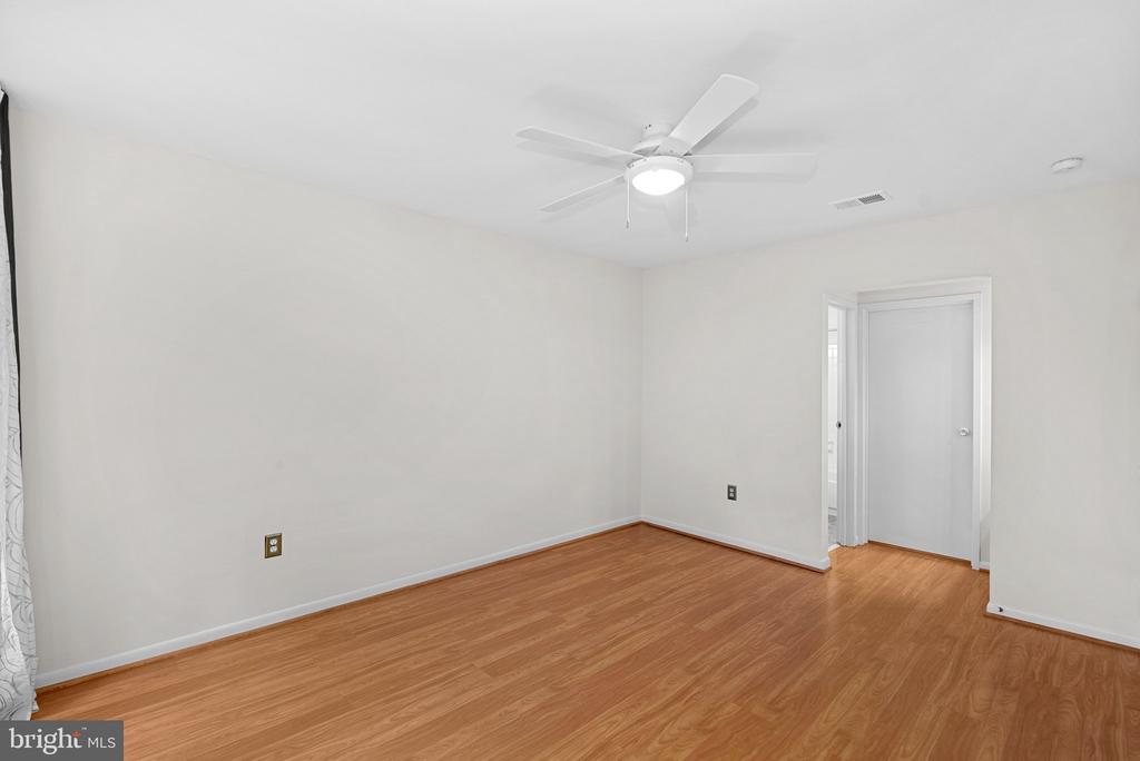 11545 HEARTHSTONE COURT