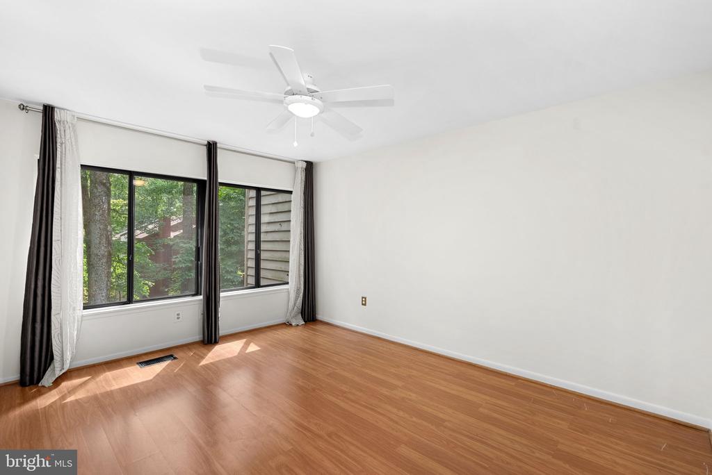 11545 HEARTHSTONE COURT