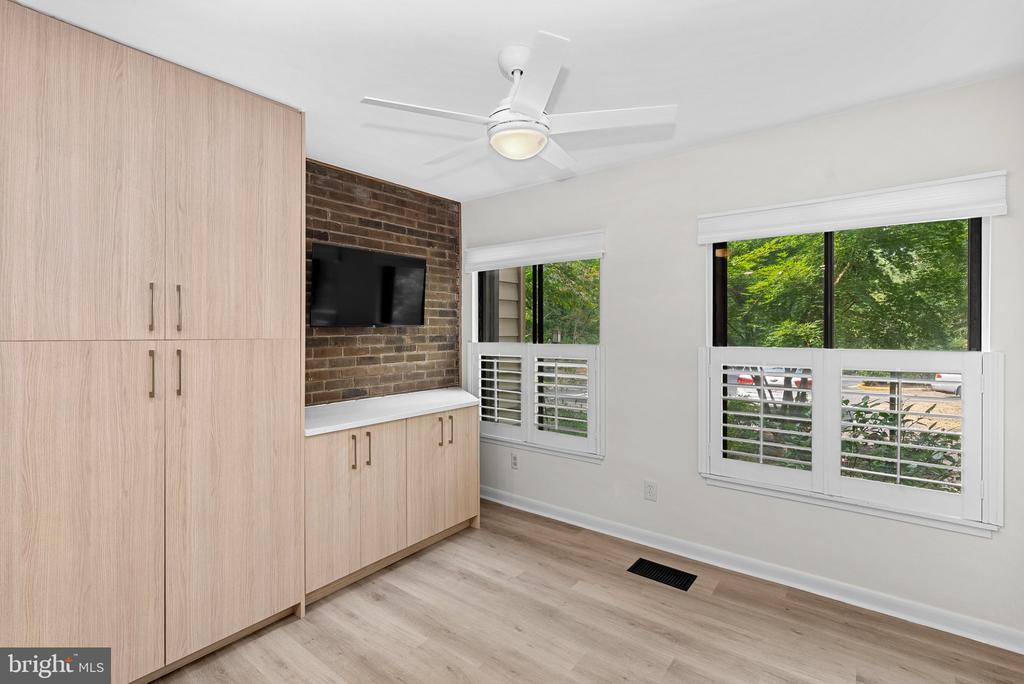 11545 HEARTHSTONE COURT