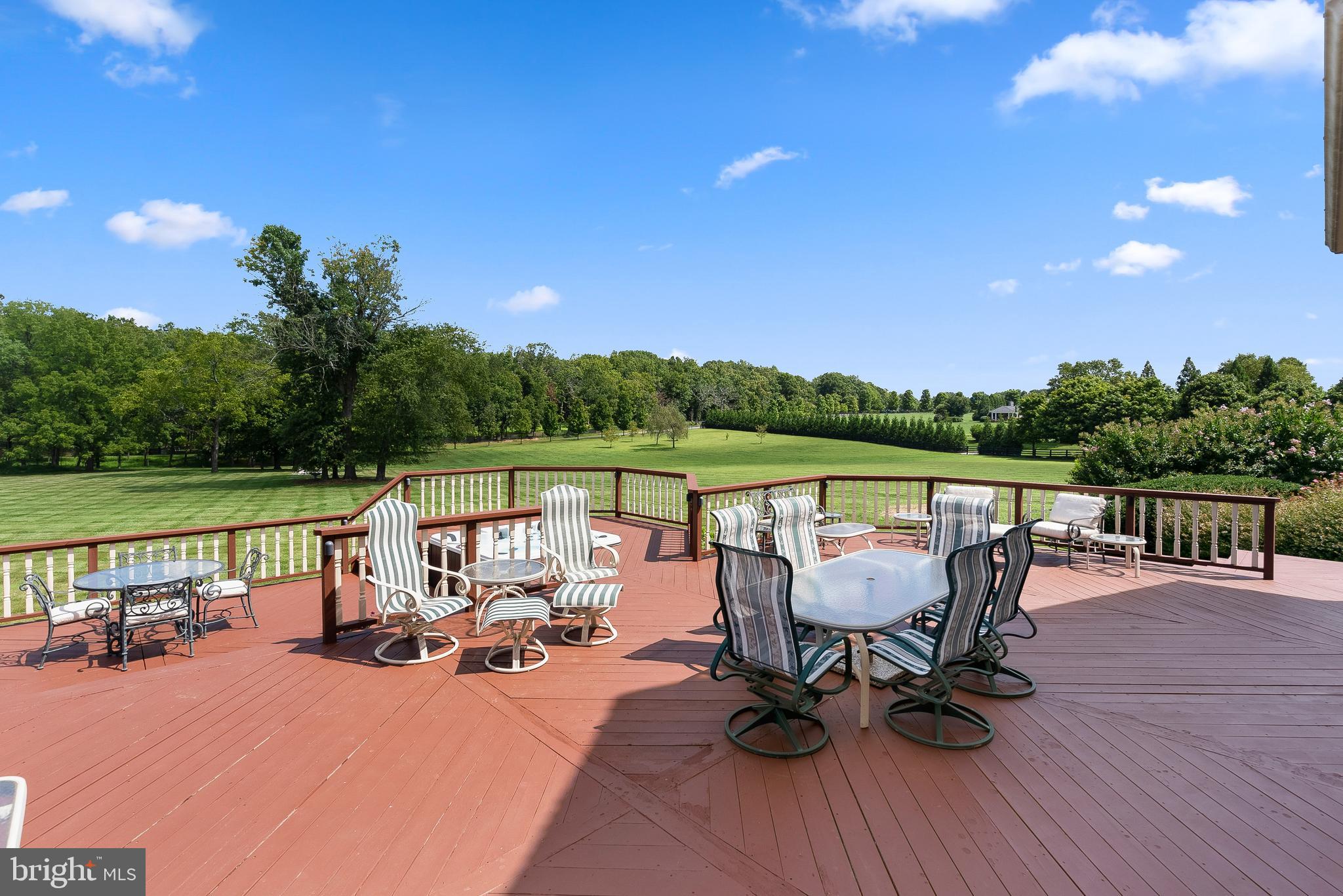 37120 DEVON WICK LANE