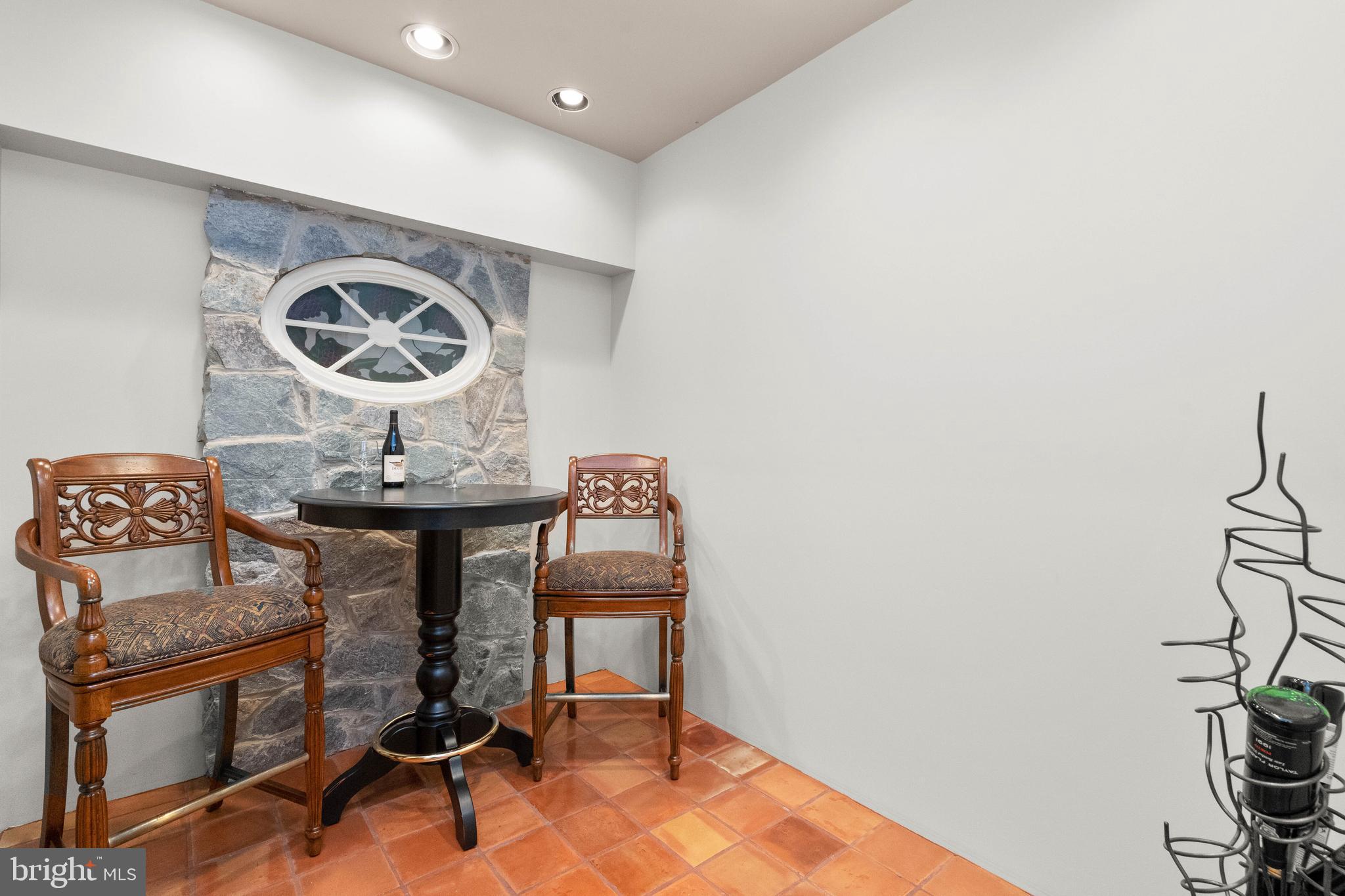 37120 DEVON WICK LANE