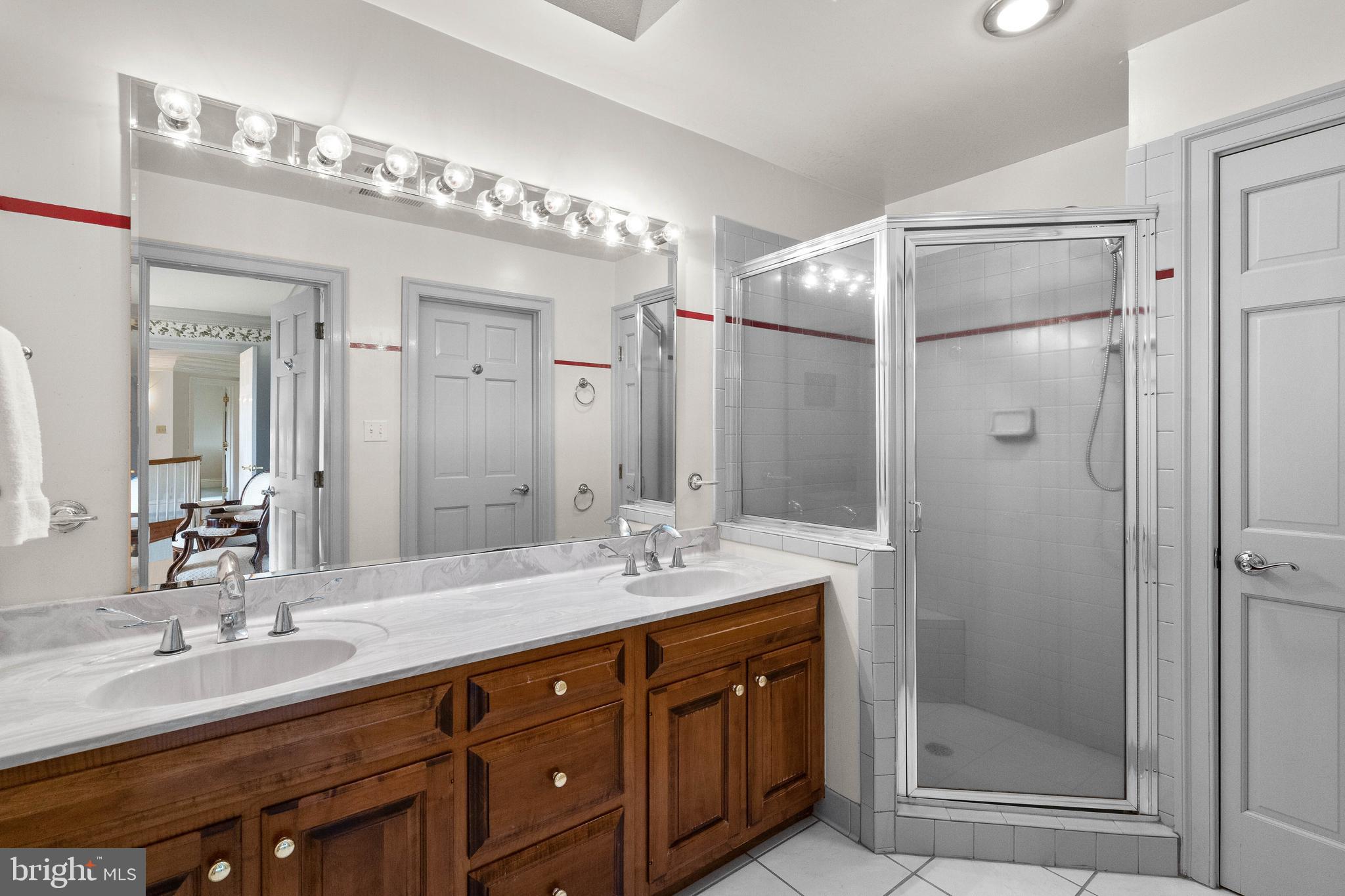 37120 DEVON WICK LANE