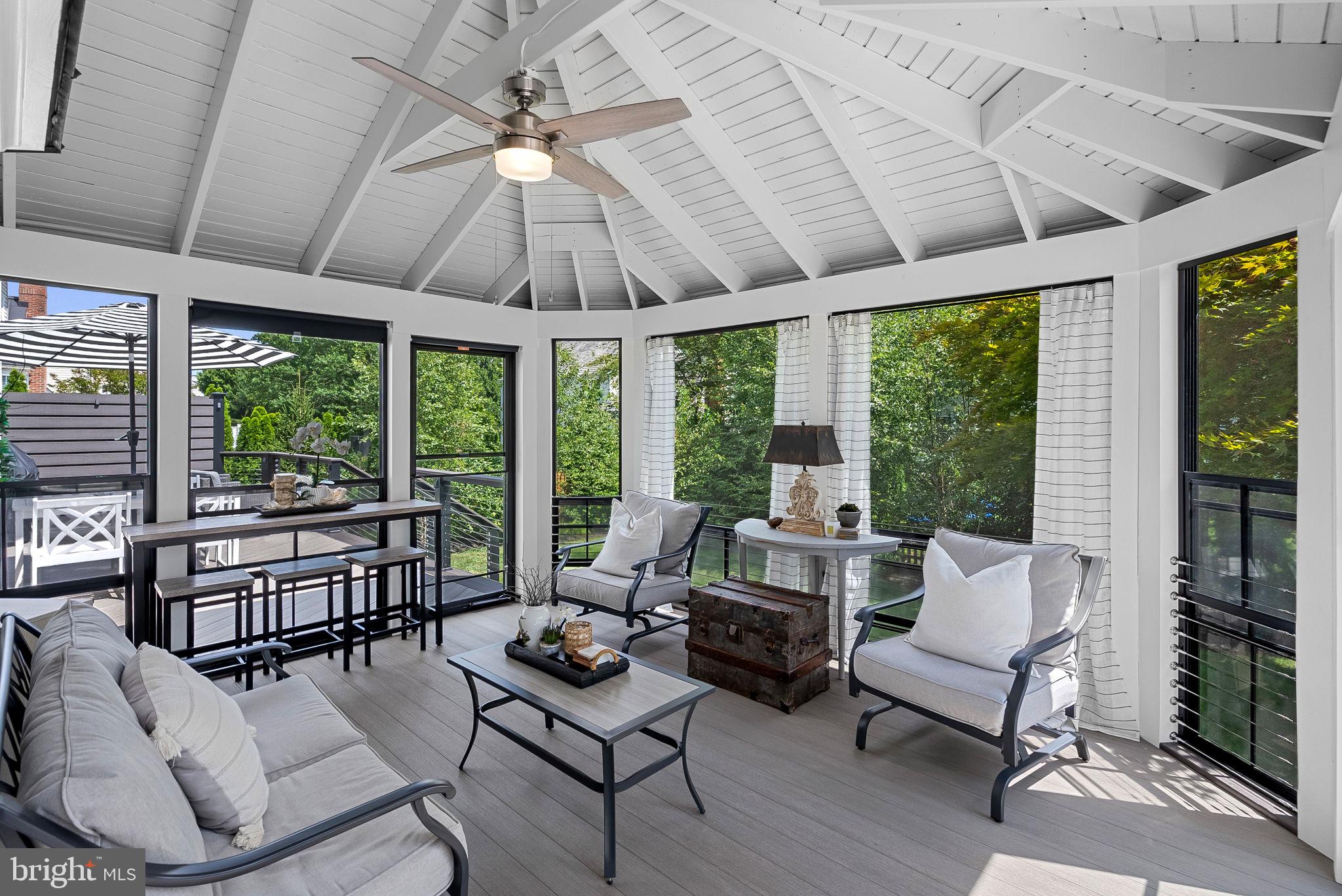 417 SW Meade DRIVE SW