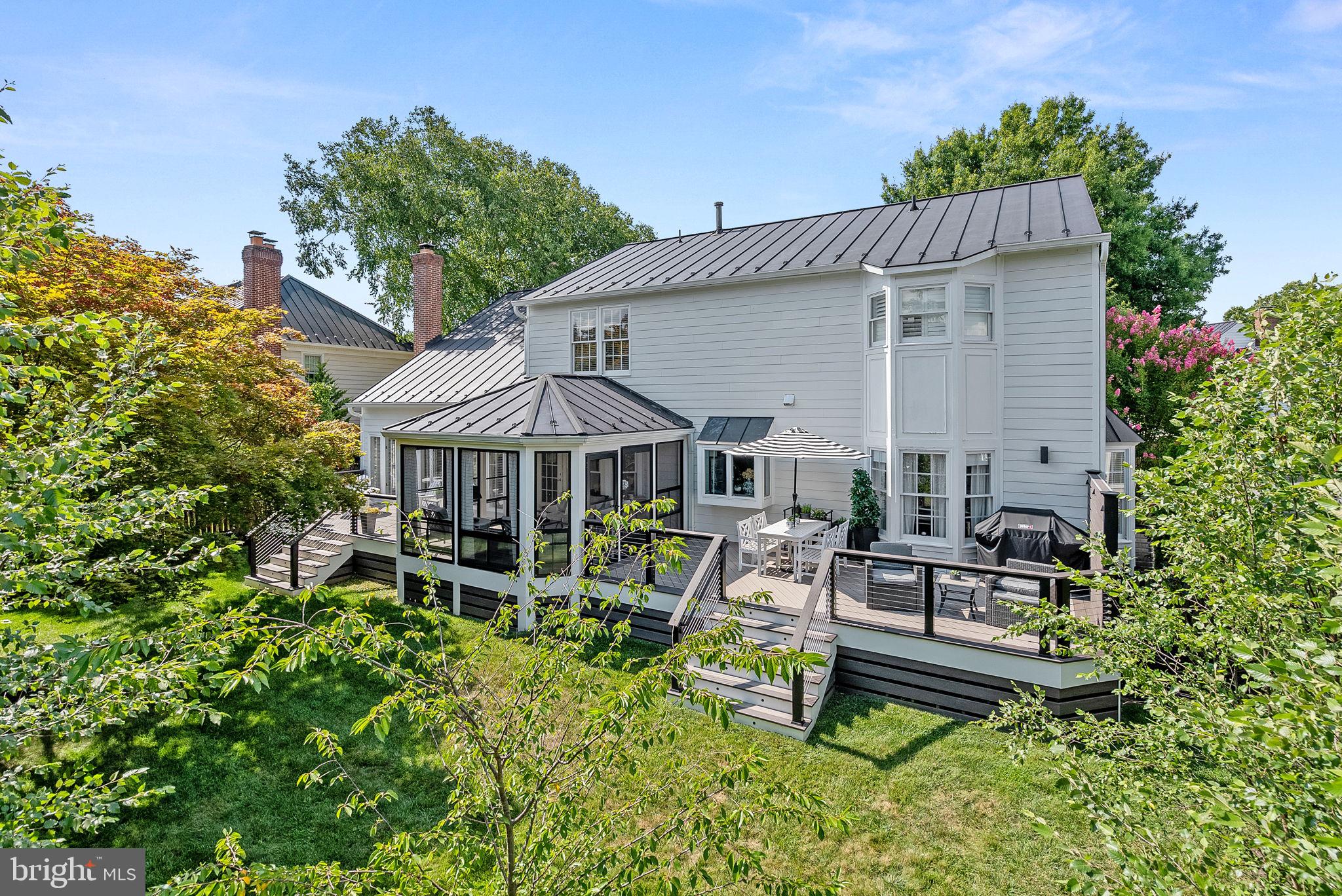 417 SW Meade DRIVE SW