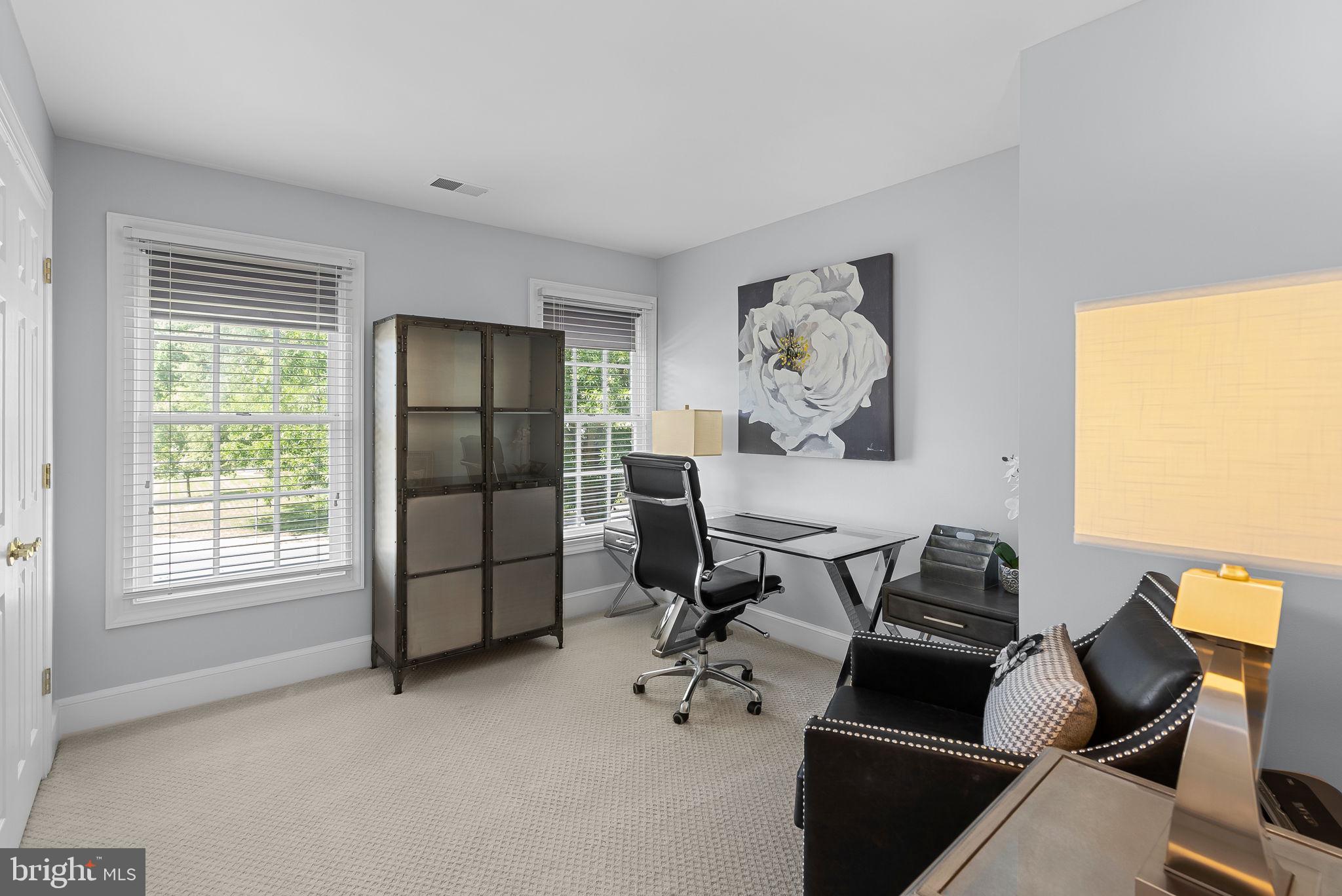 417 SW Meade DRIVE SW