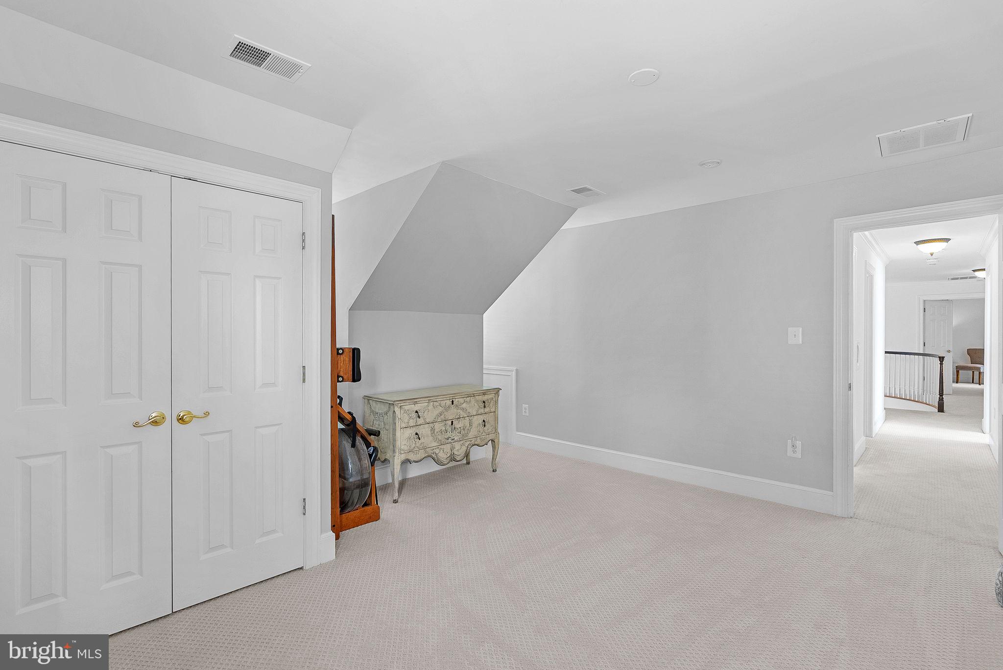 417 SW Meade DRIVE SW