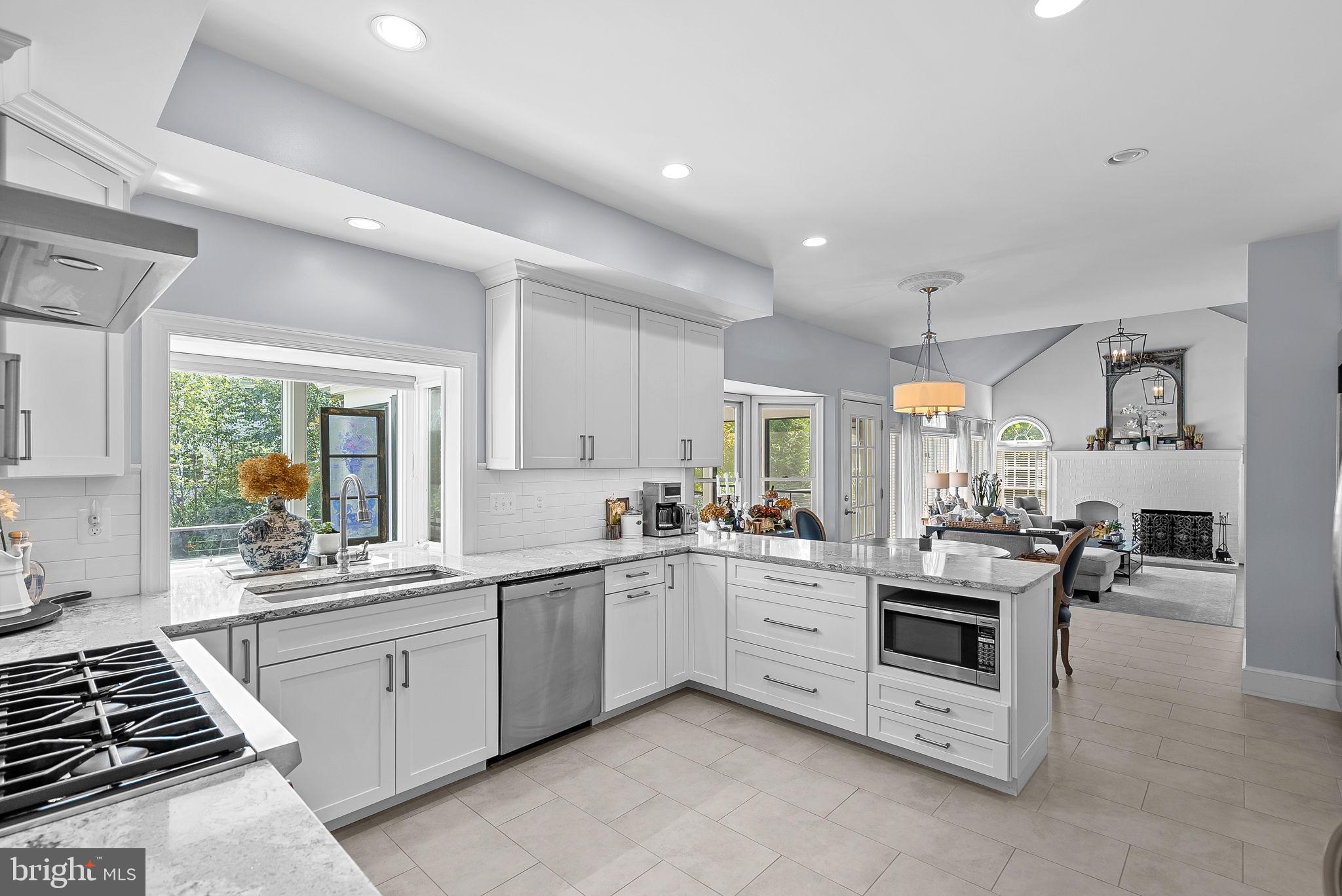 417 SW Meade DRIVE SW