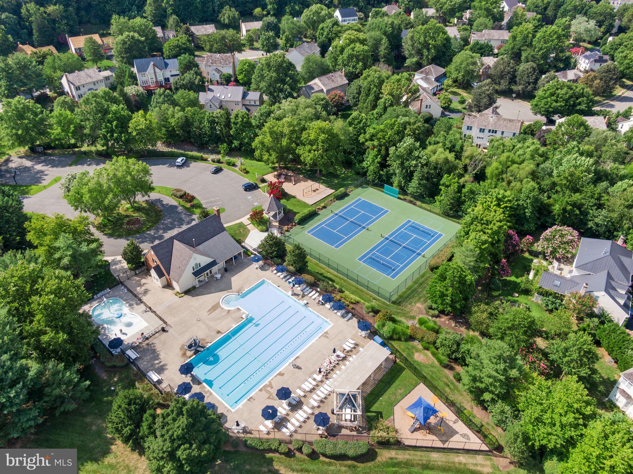 417 SW Meade DRIVE SW