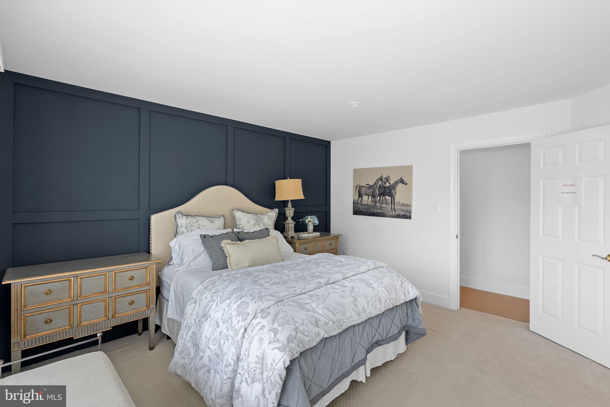 417 SW Meade DRIVE SW