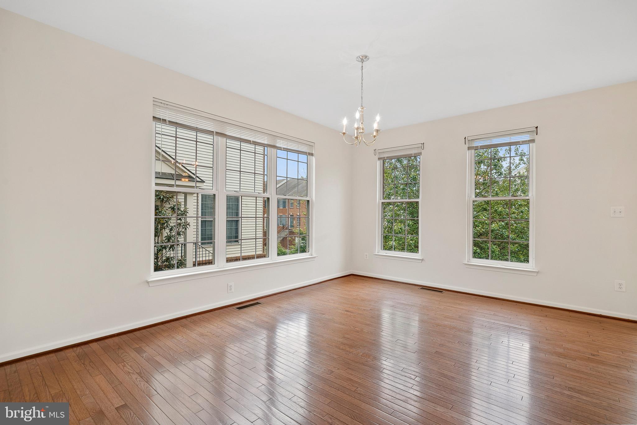 130 Ivy Hills TERRACE