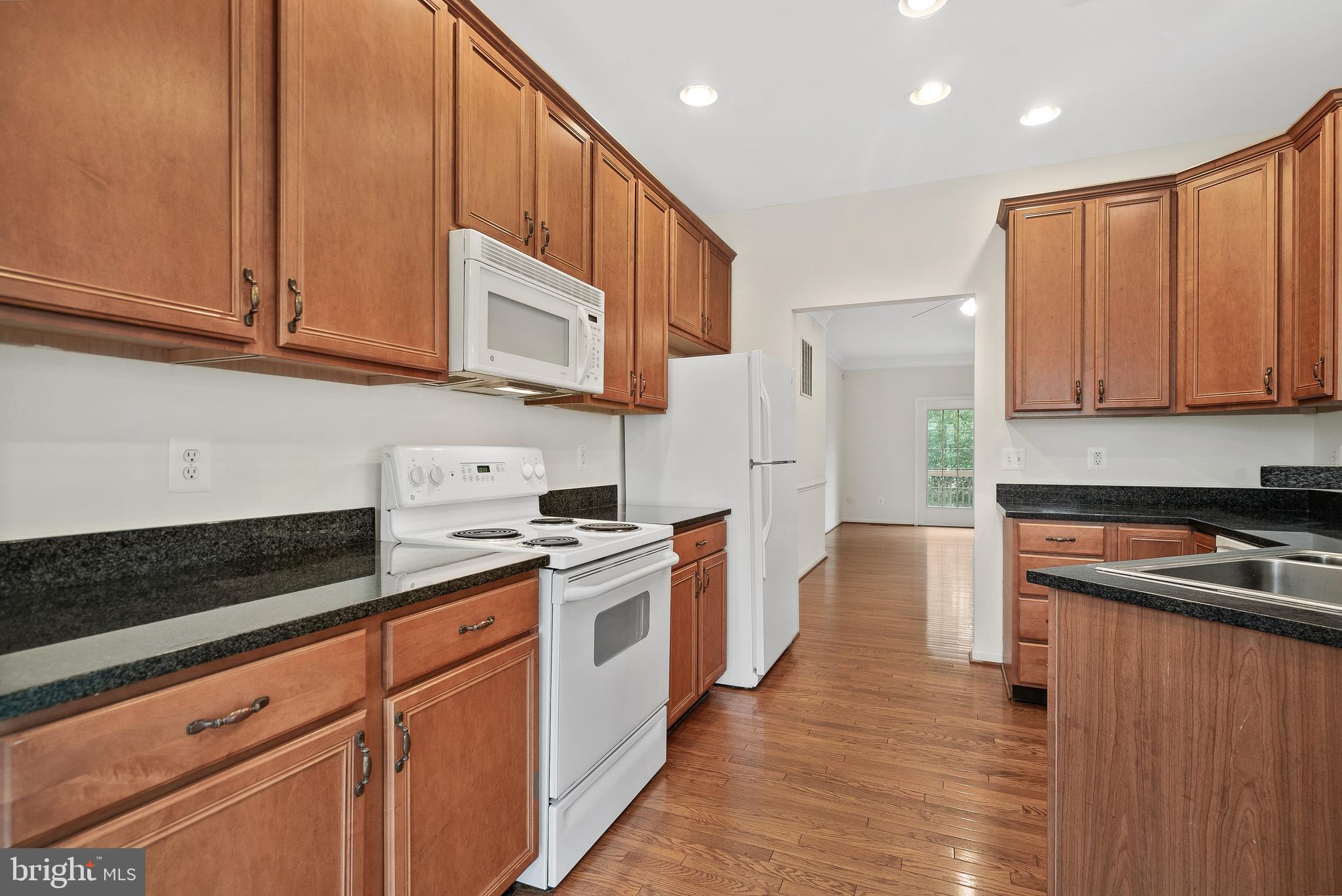 130 Ivy Hills TERRACE