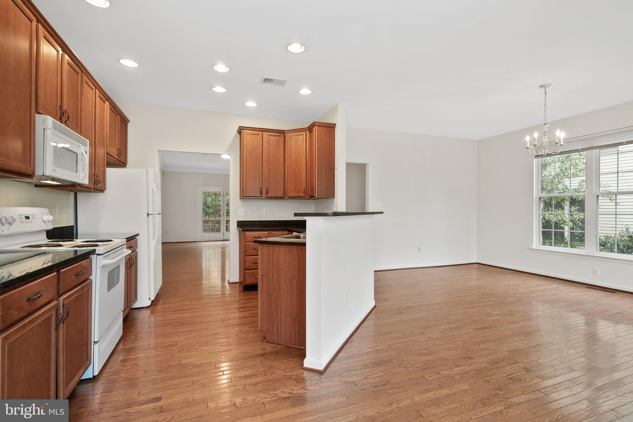 130 Ivy Hills TERRACE