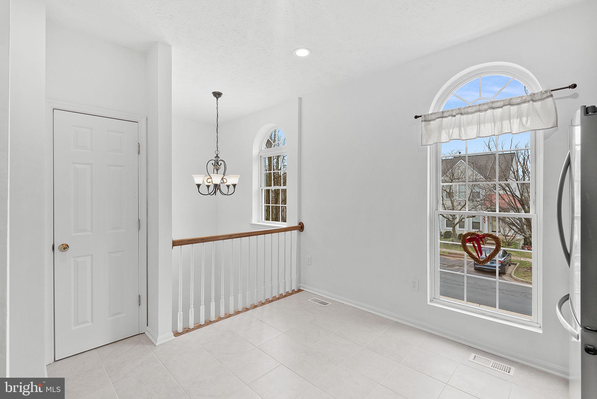 44112 Tippecanoe TERRACE