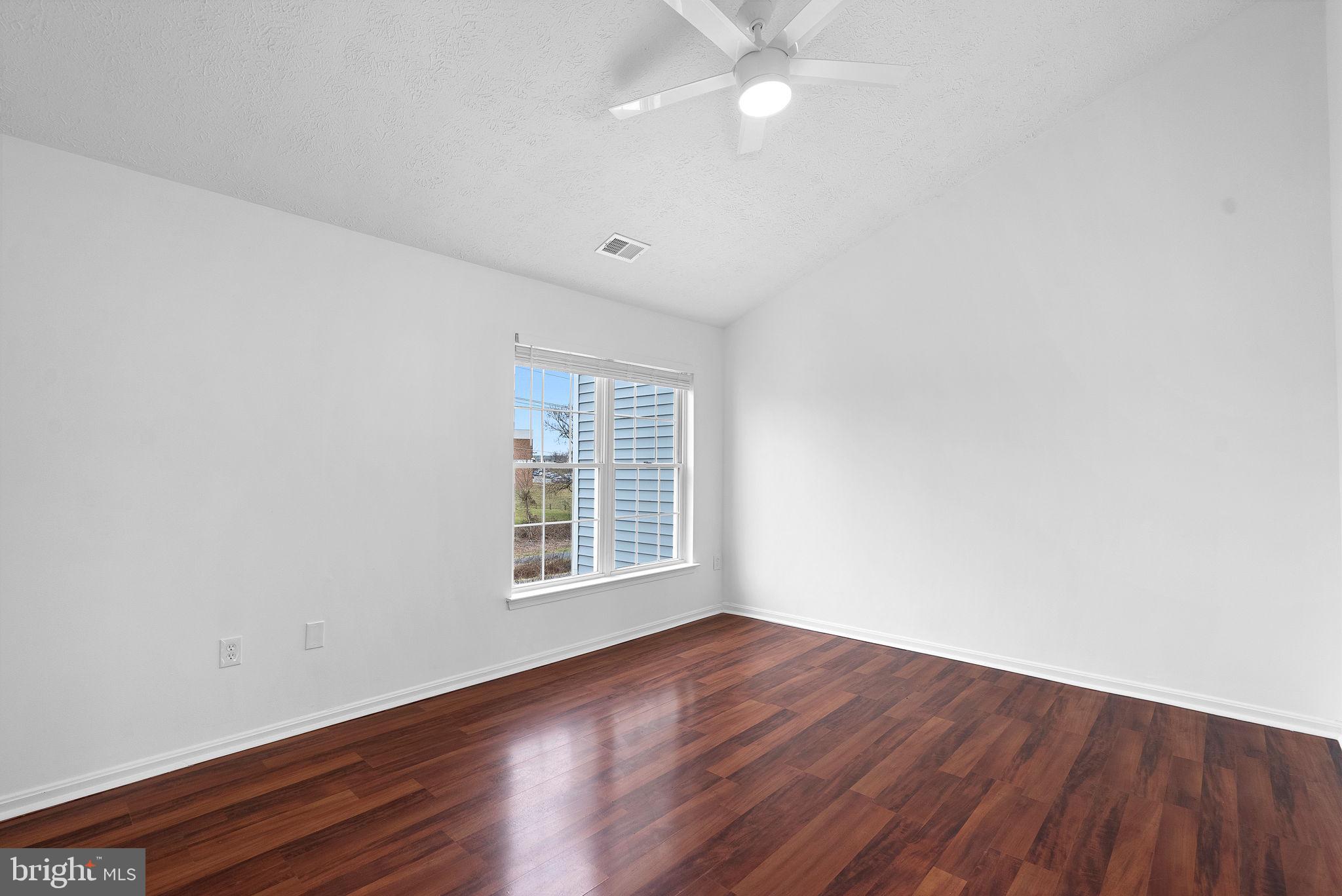 44112 Tippecanoe TERRACE