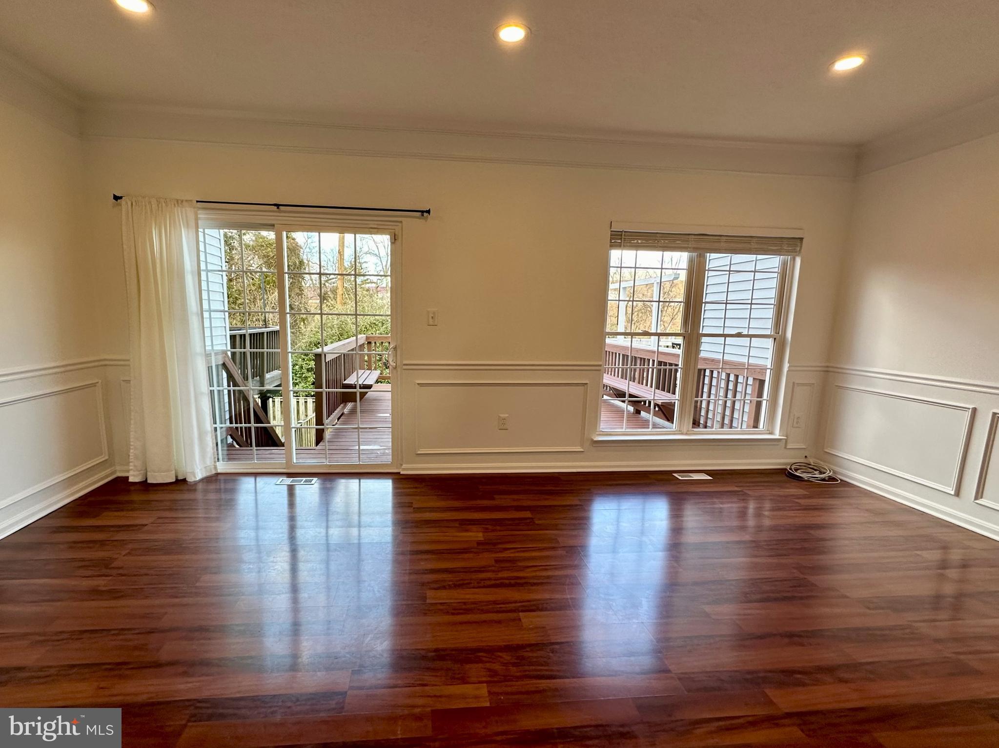 44112 Tippecanoe TERRACE