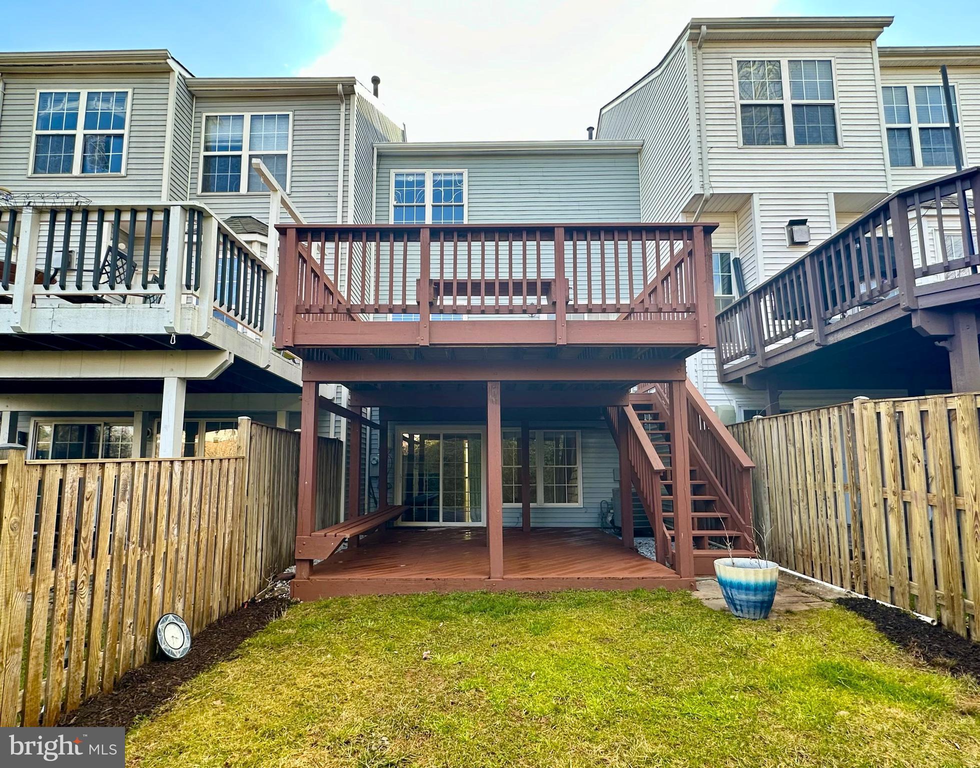 44112 Tippecanoe TERRACE