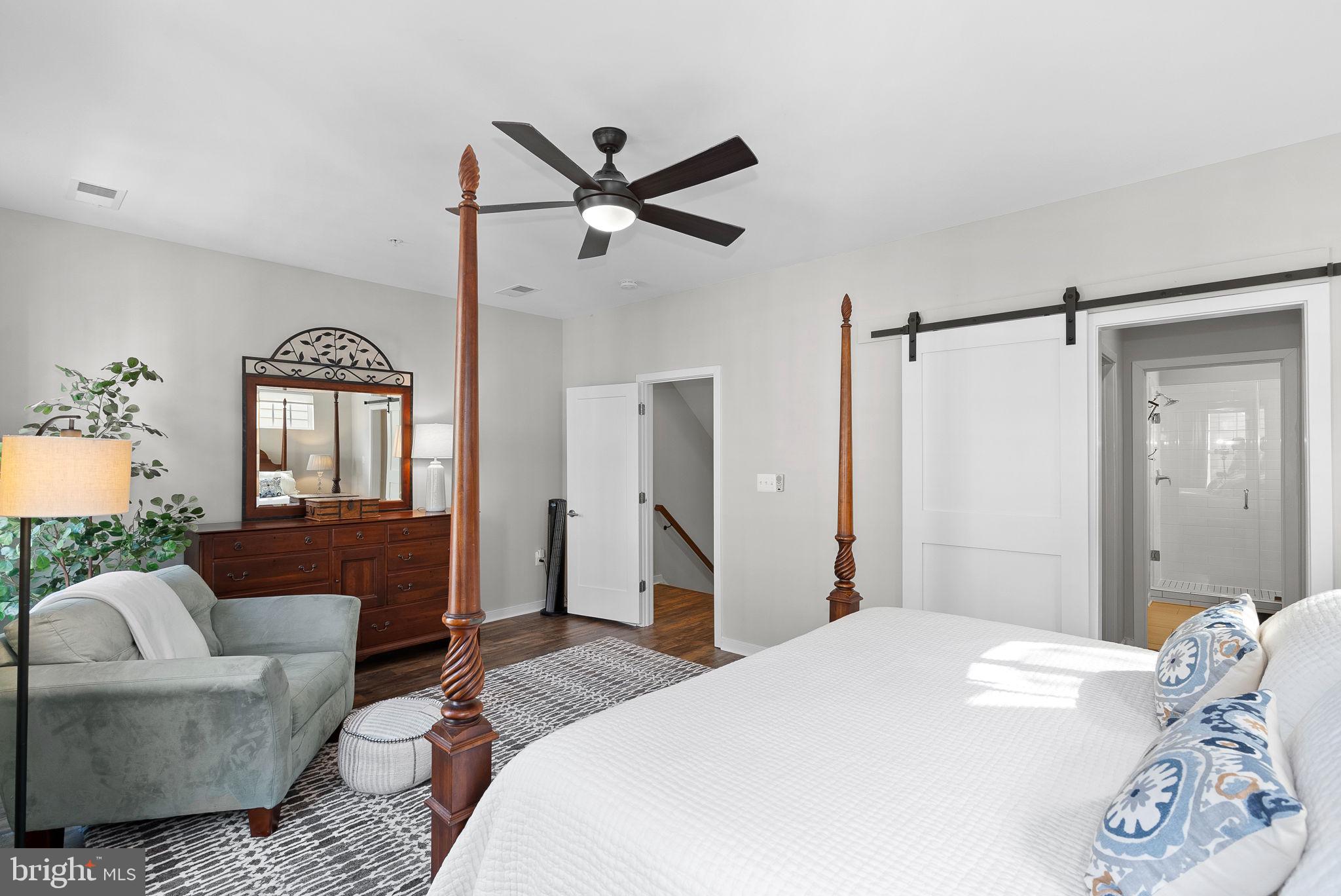 480 Kornblau Terrace SE