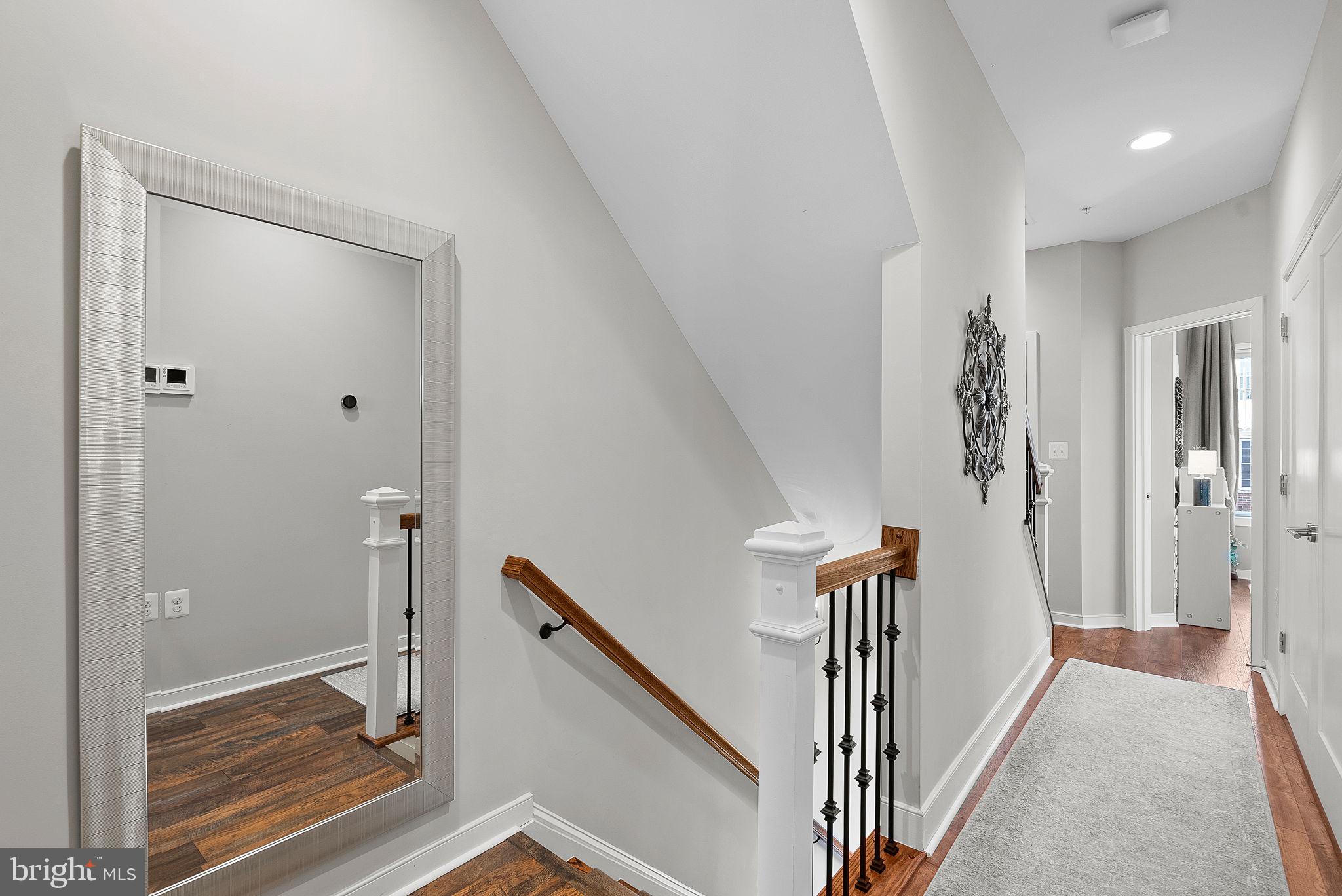 480 Kornblau Terrace SE