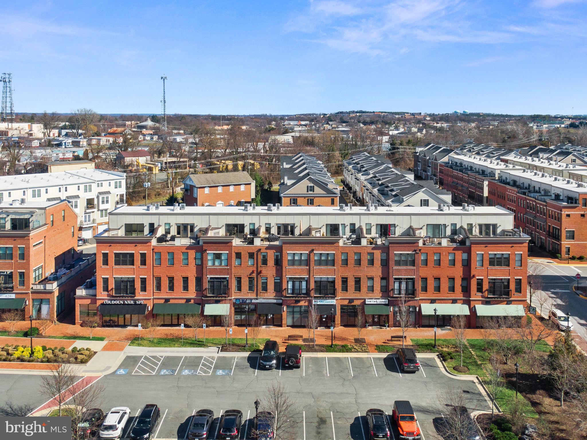 480 Kornblau Terrace SE