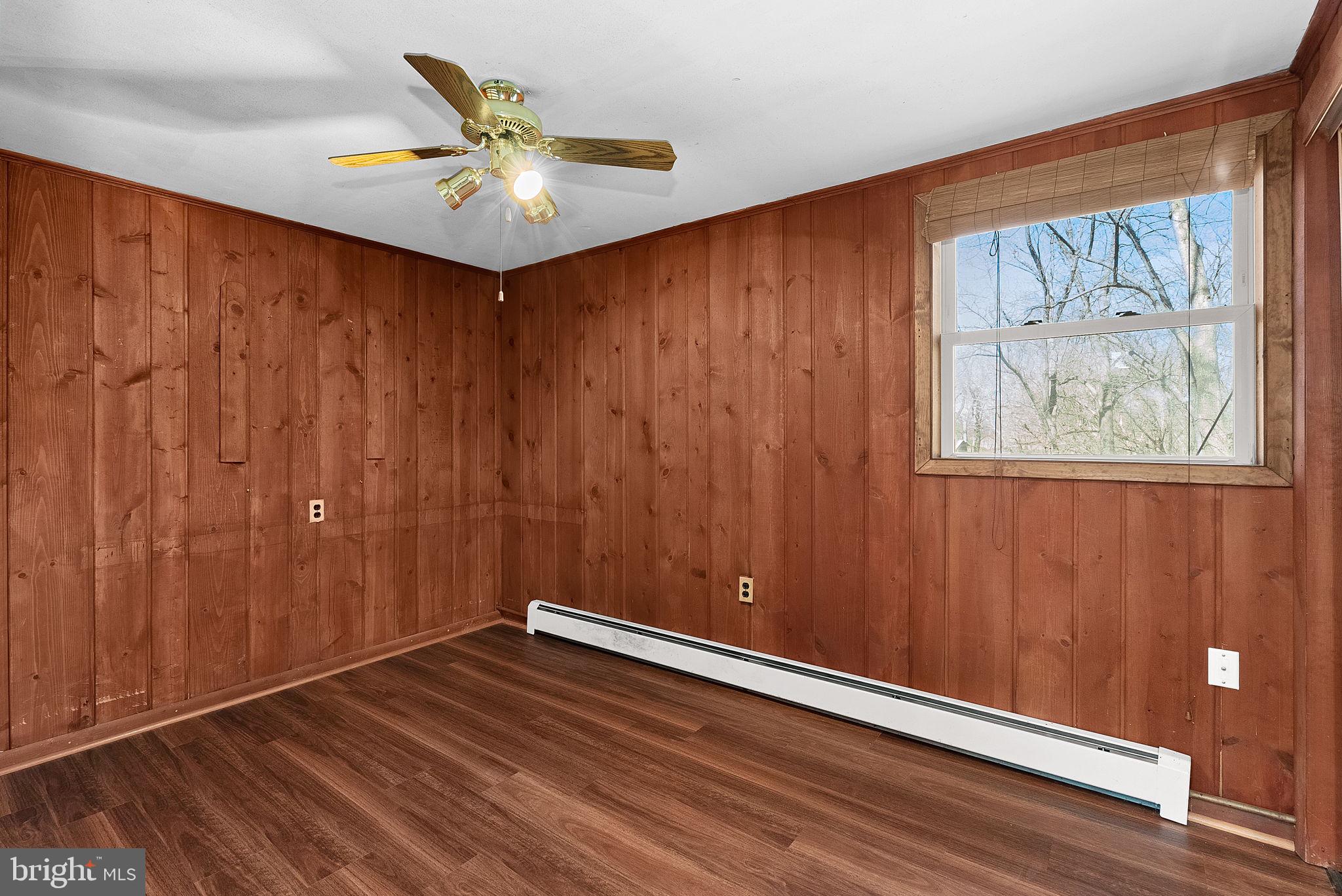 19649 Youngs Cliff Rd