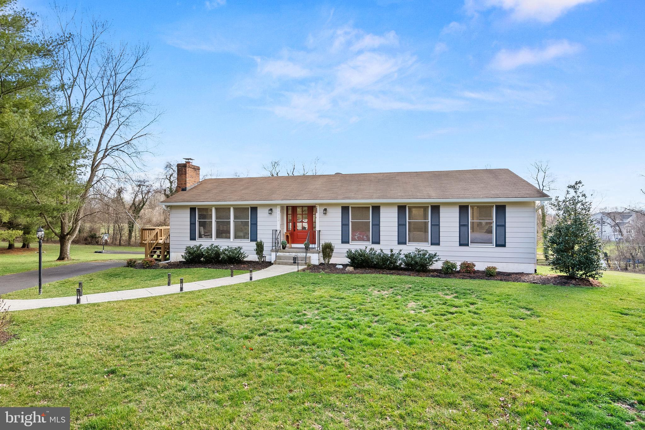 38219 Adams Ct