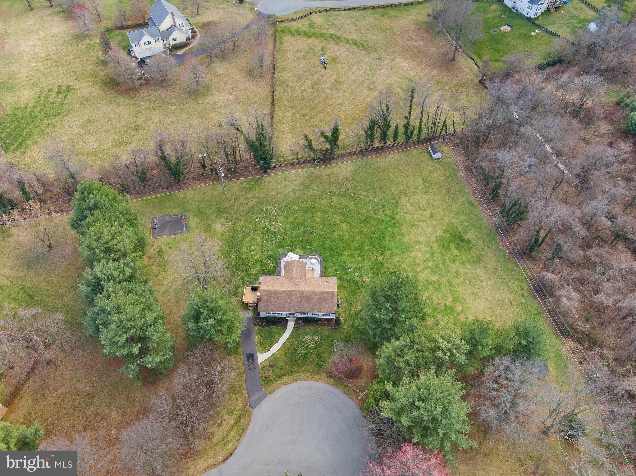 38219 Adams Ct