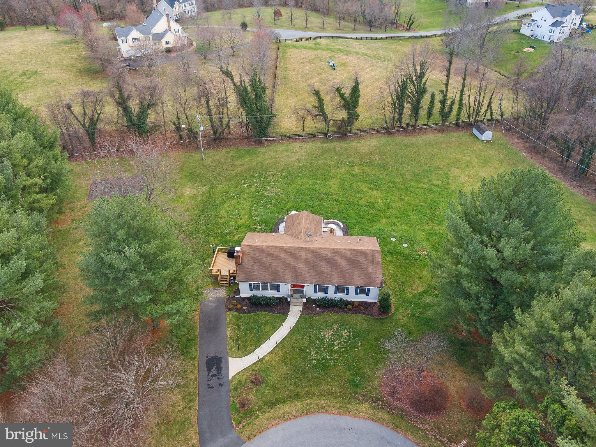 38219 Adams Ct