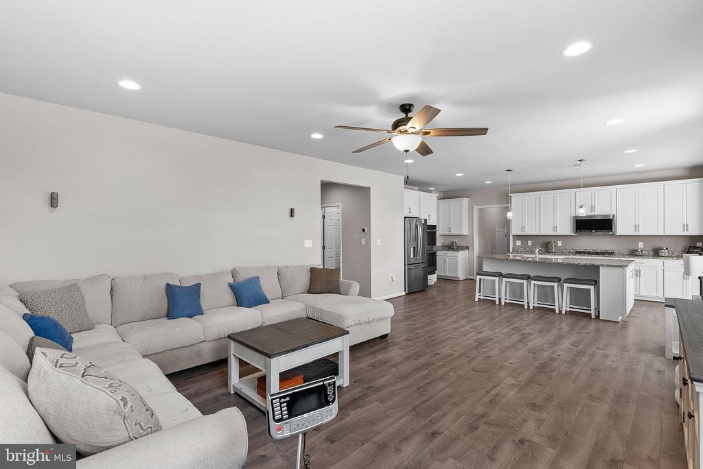 14329 Amys Meadow Ct