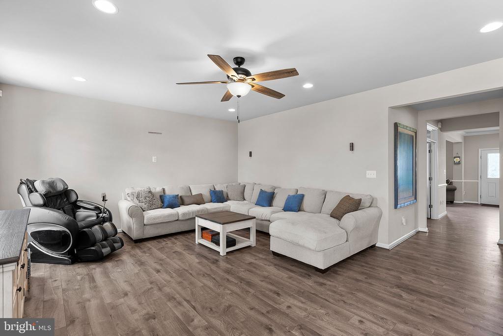 14329 Amys Meadow Ct