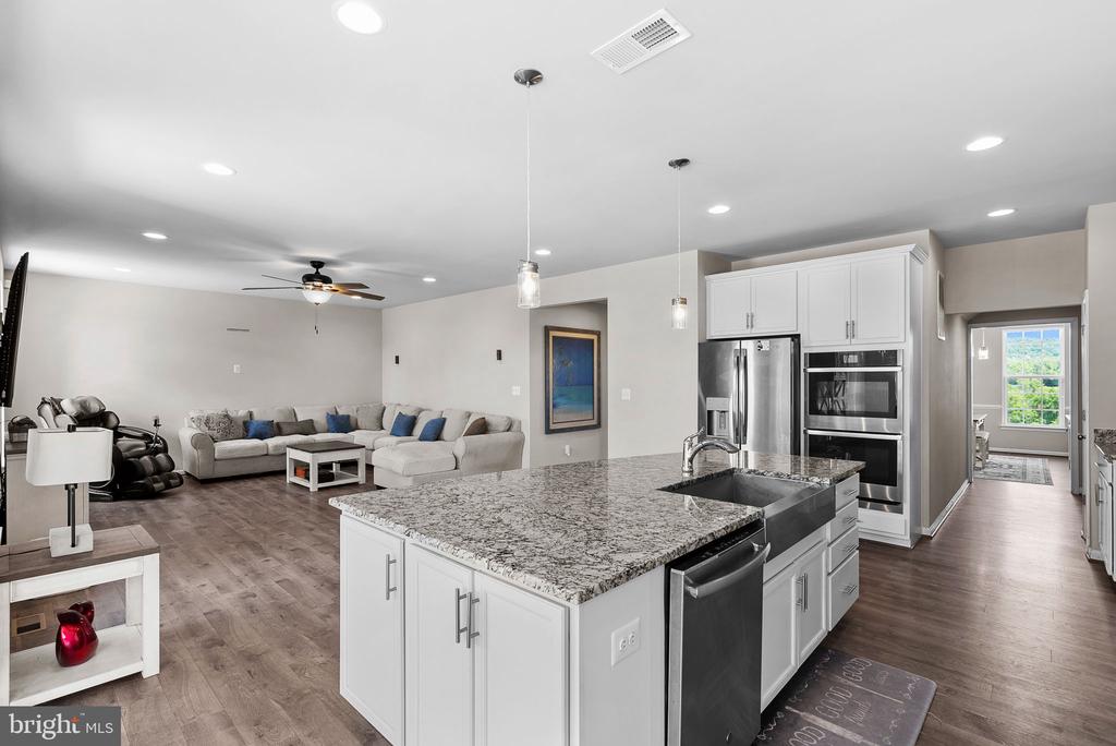 14329 Amys Meadow Ct