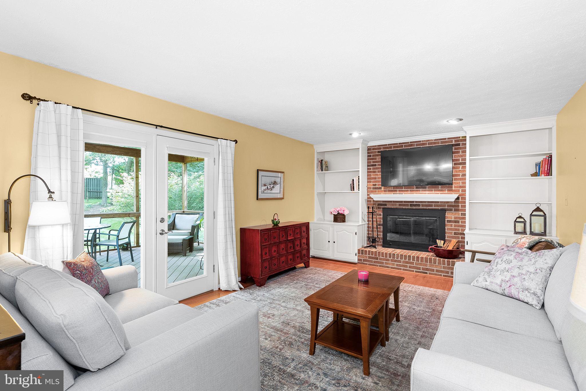 132 Briarwood Ct