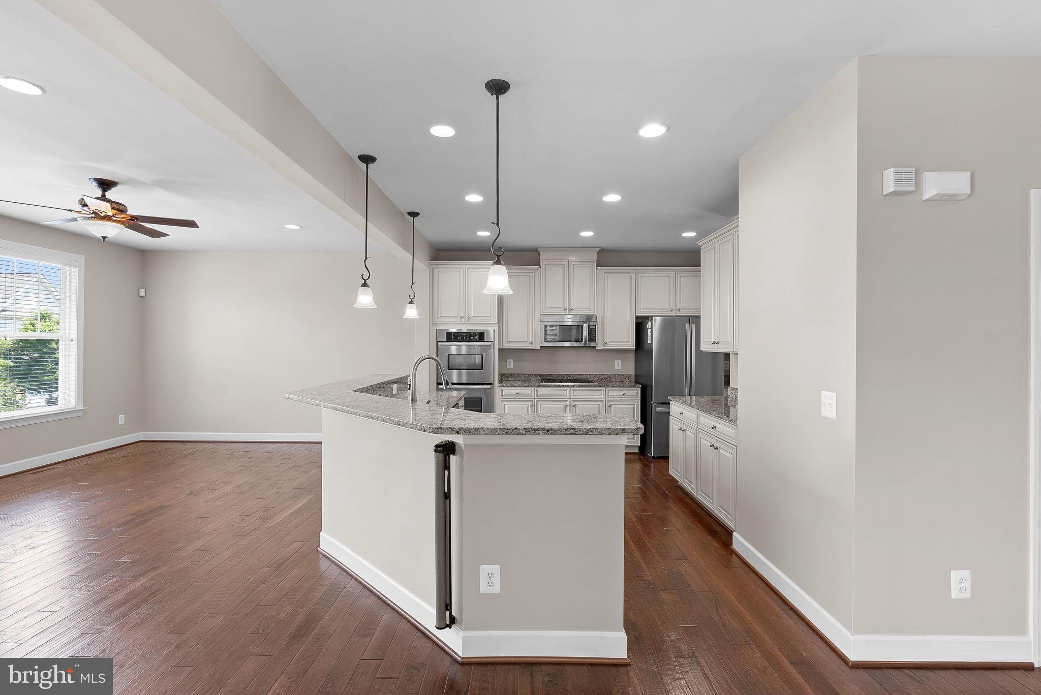 40992 Indigo Pl