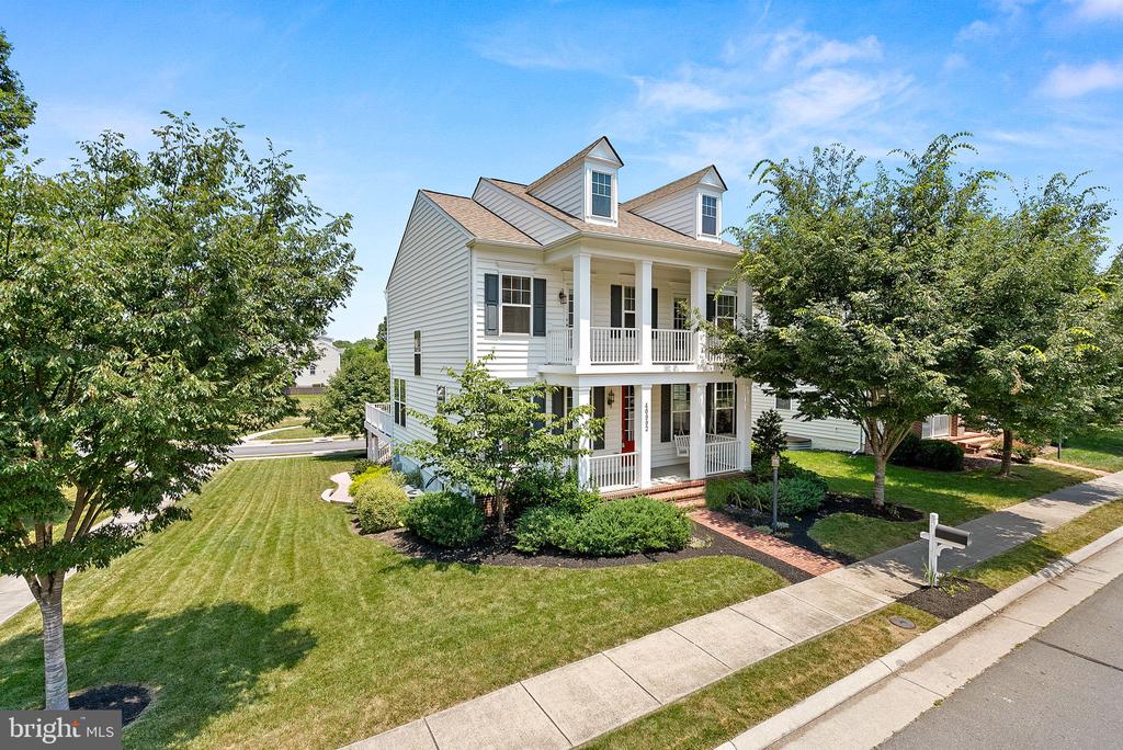 40992 Indigo Pl