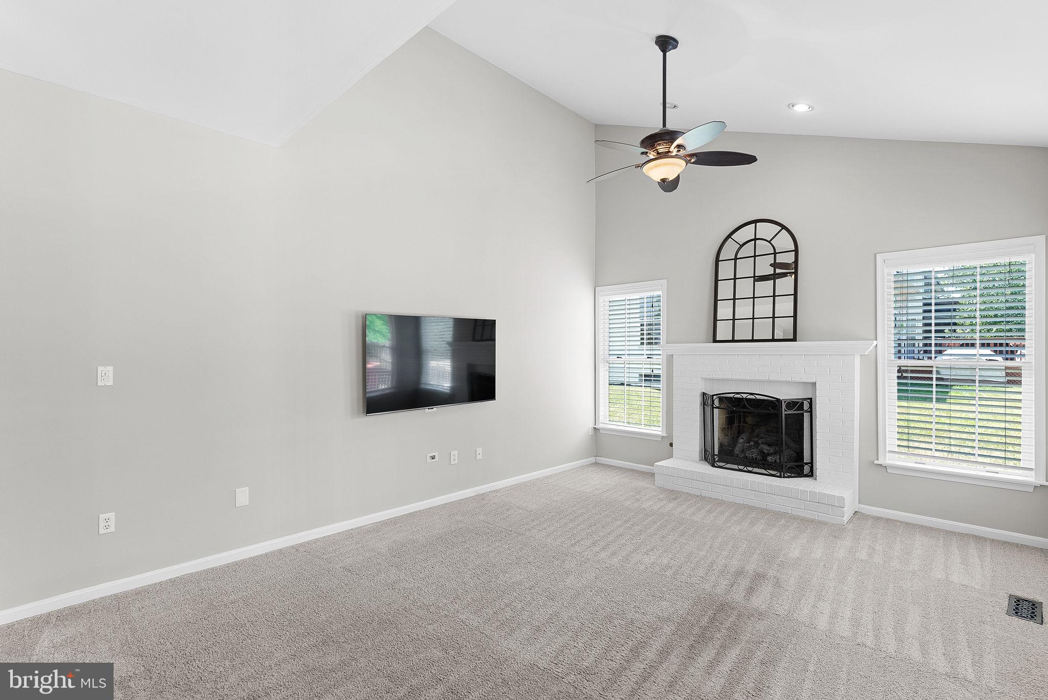 602 Brian Thomas Ct SE